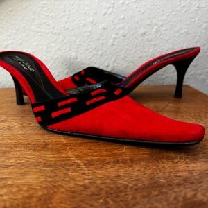 RARE Mary Claud Suede Red and Black Kitten Heel Mules Size 38 (7)